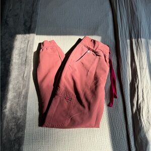 Women’s Figs Jogger Scrub Pants, Mauve